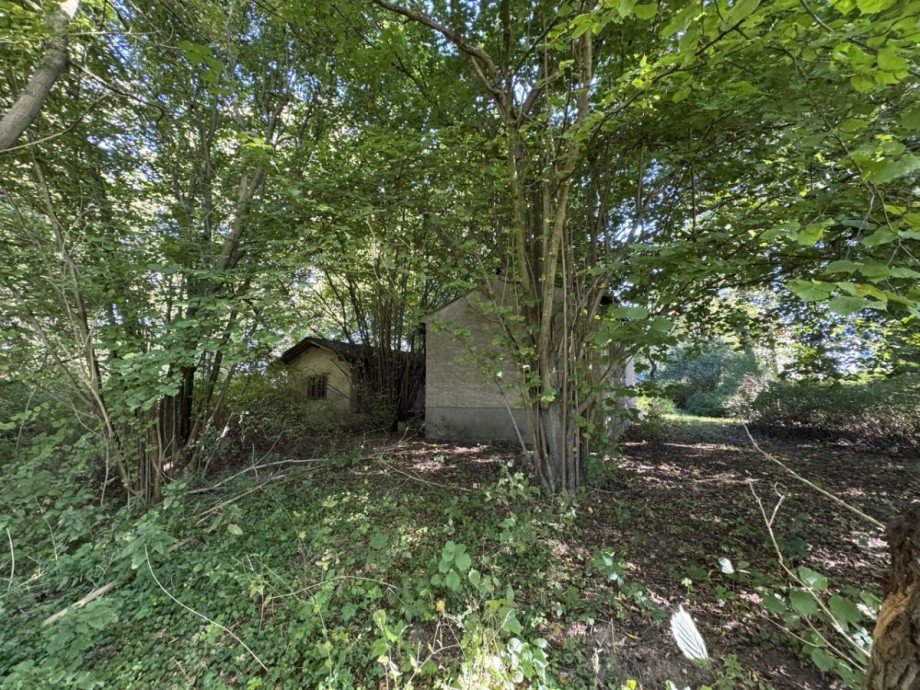 Nebengeba Haus L�btheen