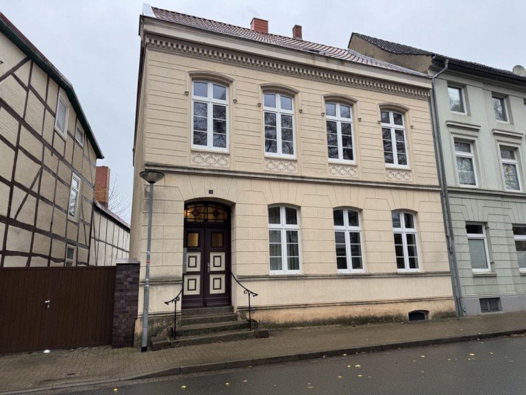 Hausansicht Grabow Reihenendhaus Charmantes Zweifamilienhaus in Grabow.