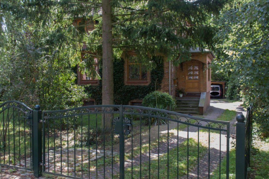 Hausansicht Zweifamilienhaus Hagenow