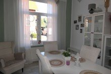 Esszimmer Wohnhaus mit Einliegerwohnung & Terrasse in Ludwigslust