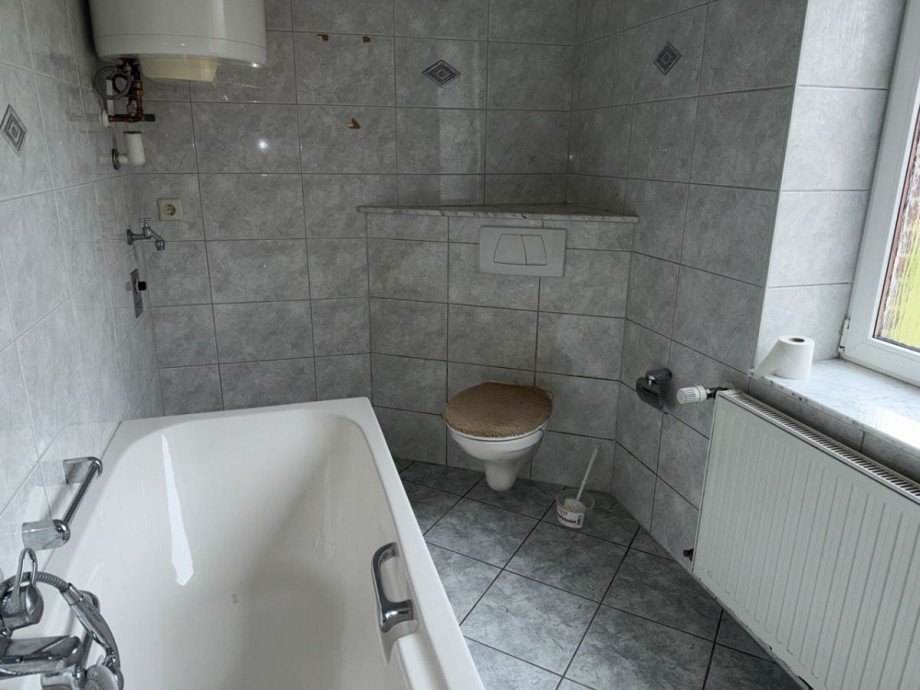 Badezimmer Haus Beckentin