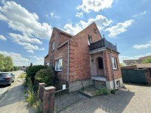 Hausansicht Gro�es Einfamilienhaus in Grabow