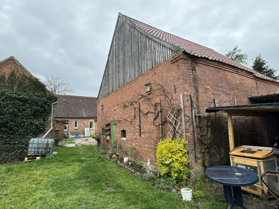 Scheune, Stall, Haus Einfamilienhaus Tewswoos