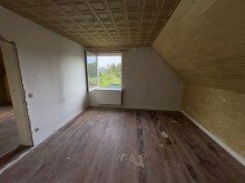 Zimmer Zweifamilienhaus auf gro�em Grundst�ck in Warlow