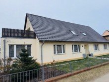 Hausansicht Arbeiten in Schwerin, Wohnen im Gr�nen: Vielseitiges Landhaus mit 1.626 m� Grund in Banzkow