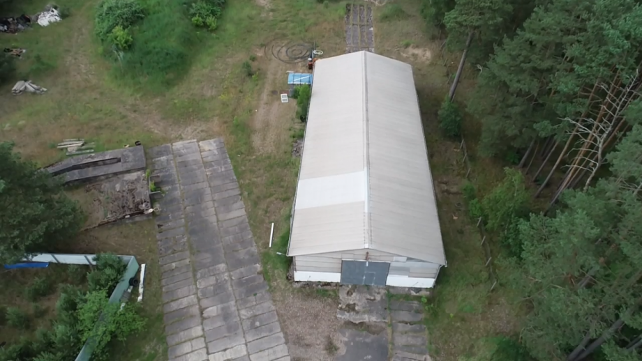 Hallo Gro� Halle / Lager / Produktion Ludwigslust
