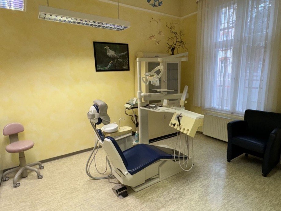 Behandlungsraum 2 B�ro / Praxis Ludwigslust
