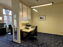 Wartebereich : Empfang Zahnarzt (m/w/d) gesucht! Praxisr�ume zu vermieten in Ludwigslust.