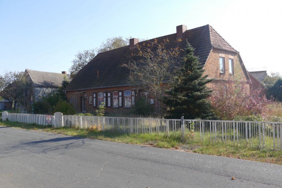 Hausansicht Einfamilienhaus Kummer