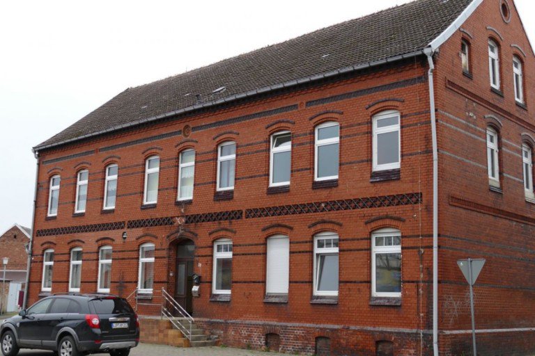 Hausansicht Kunrau Mehrfamilienhaus Mehrfamilienhaus mit M�glichkeiten!