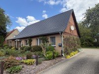 Hauptbild Gro�z�giges Familiengl�ck: Gepflegtes Raumwunder mit Einliegerwohnung auf 1.900 m� Naturgrundst�ck