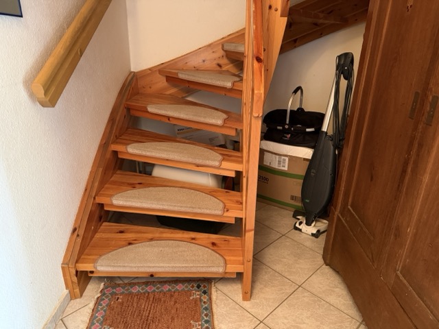 Treppe Doppelhaush�lfte L�btheen