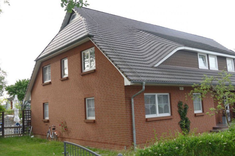 Hausansicht G�hren Doppelhaush�lfte Traumhafte Haush�lfte f�r die ganze Familie!