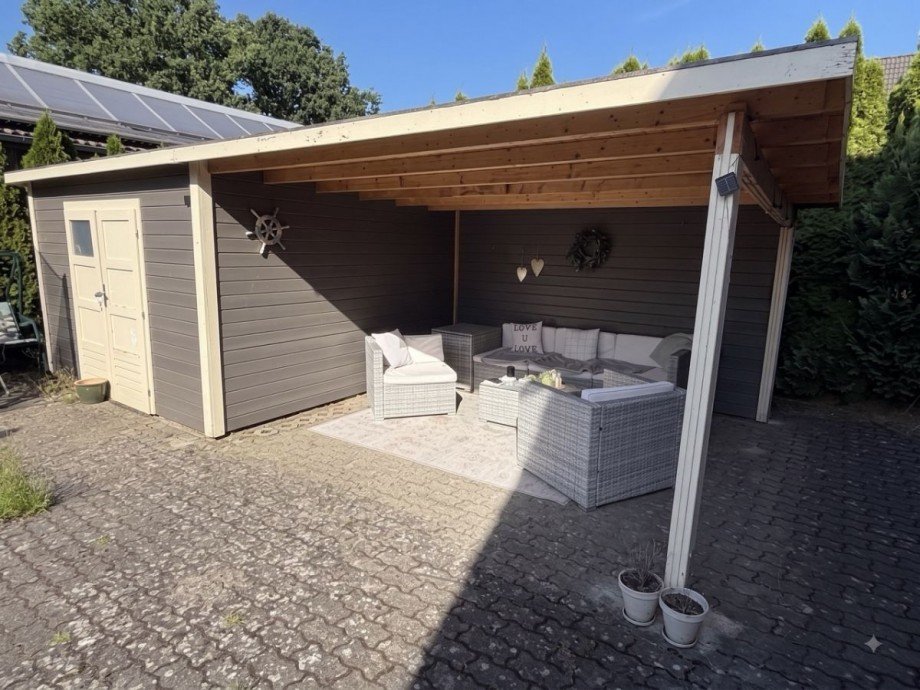 Gartenhaus mit Unterstand Haus Ludwigslust