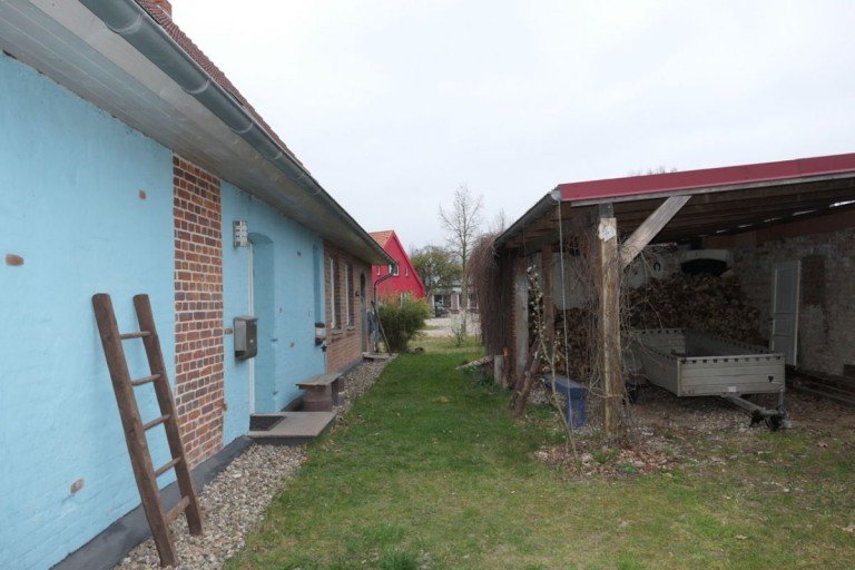 Hausansicht Grebs Haus Einfamilienhaus in Grebs mit Sauna,Terrasse und 3 B�der