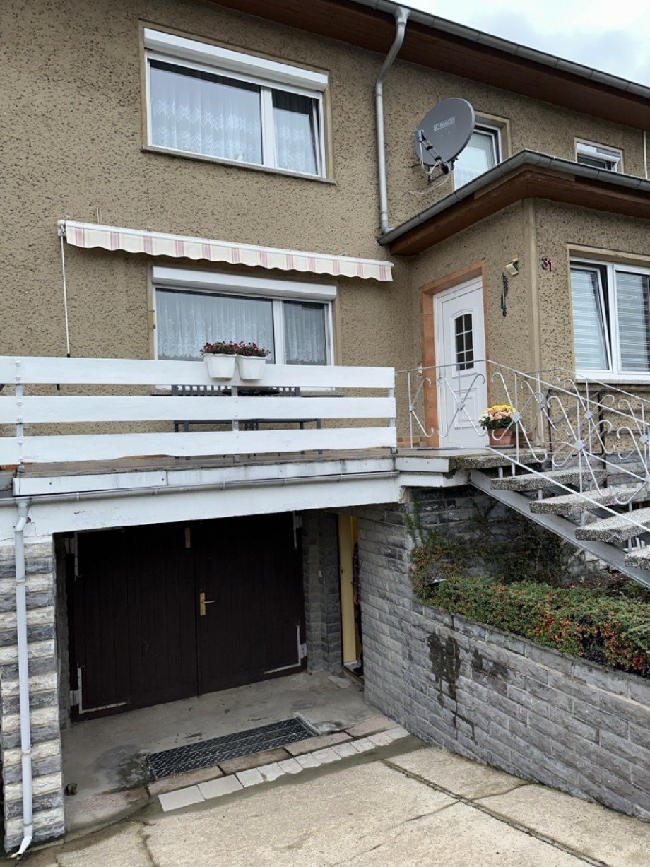 Hausansicht + Garage Reihenmittelhaus Neustadt-Glewe