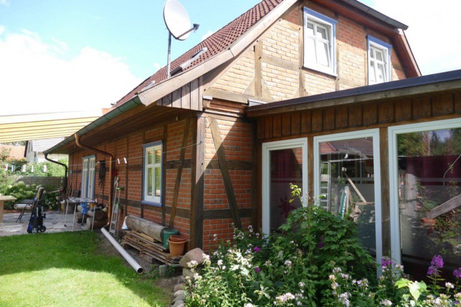 Gro� (P1080320(1)) Haus K�sten