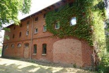 Hausansicht Gut erhaltenes Bauernhaus mit Nebengelass