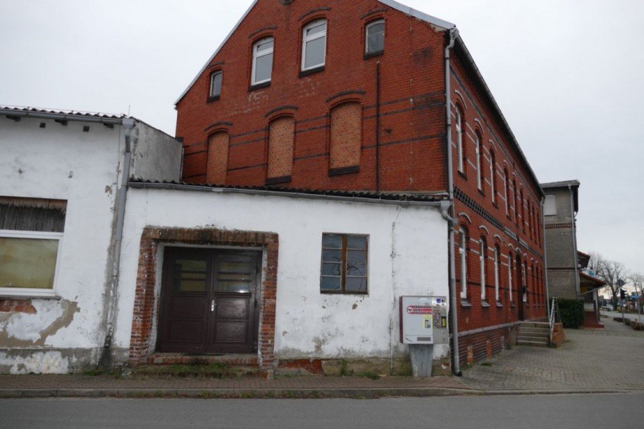Hausansicht Mehrfamilienhaus Kunrau