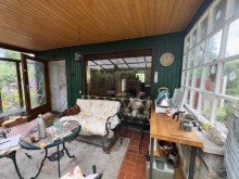 Terrasse Ferienbungalow im Wald auf Pachtland