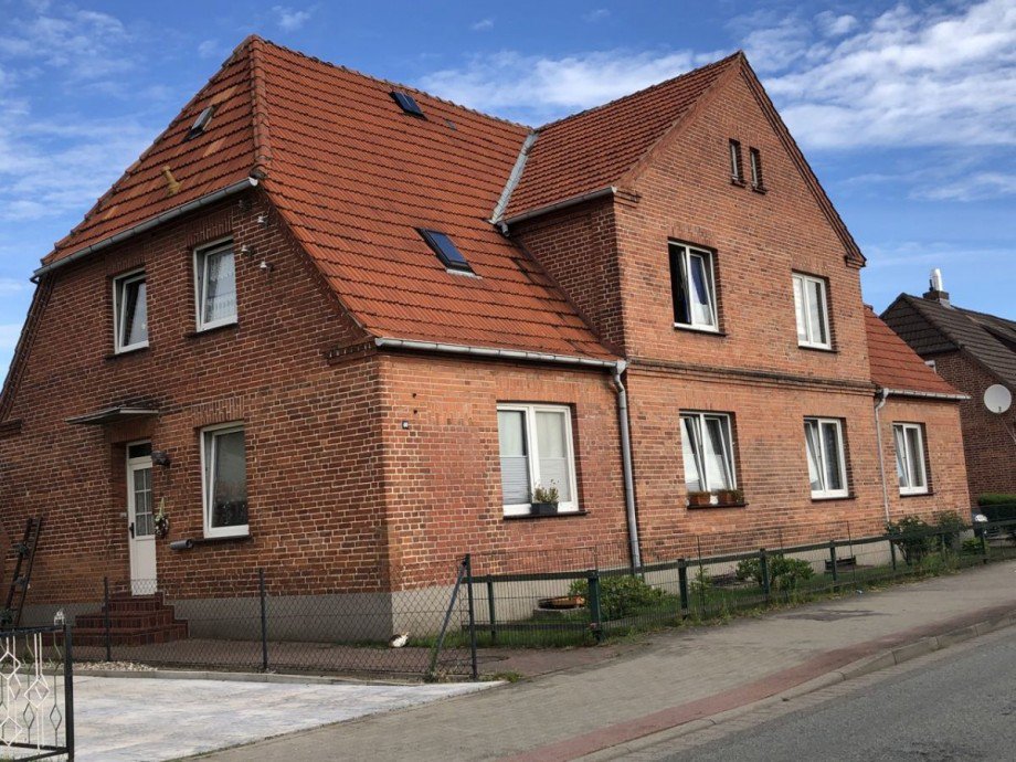 Hausansicht Dachgeschosswohnung Ludwigslust