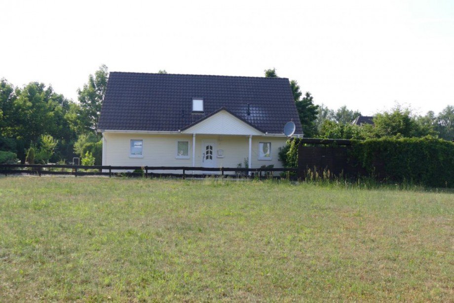 Hausansicht Haus Rastow