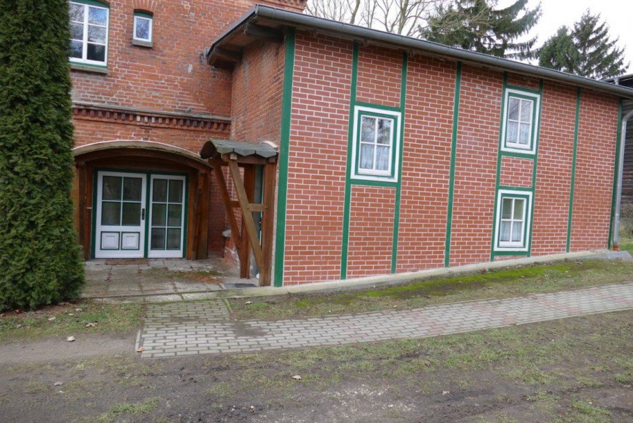 Hausansicht Wohnung Bredenfelde