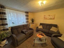 Wohnzimmer Platzwunder in der Residenzstadt � Ihr Stadthaus in der Lindenstra�e 43