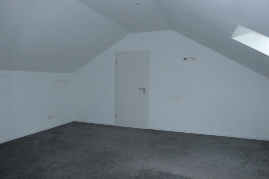 Zimmer Dachgeschoss Einfamilienhaus Karst�dt