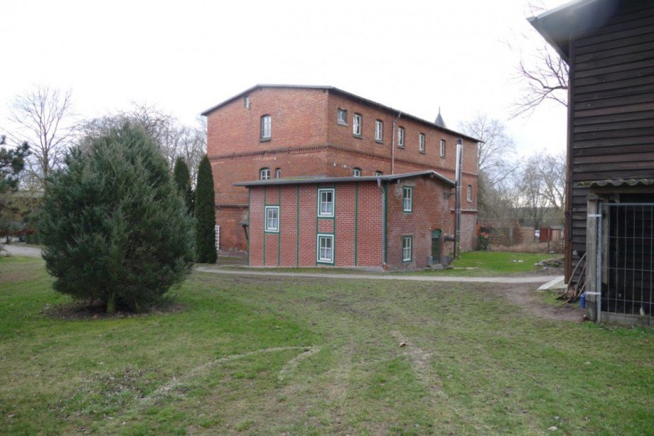 Hausansicht Mehrfamilienhaus Bredenfelde