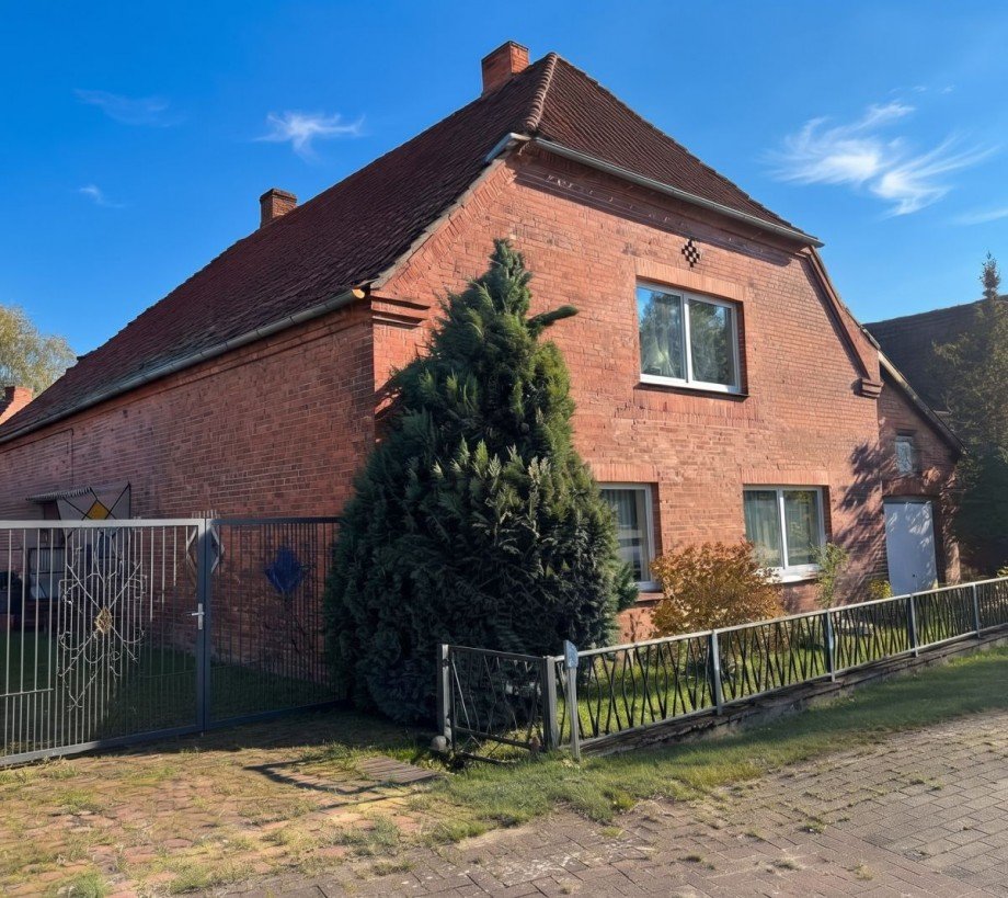 Hausansicht Haus Laupin