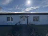 Hauptbild Viel Platz auf einer Ebene: Großzügiger Bungalow mit Potenzial im Schweriner Umland