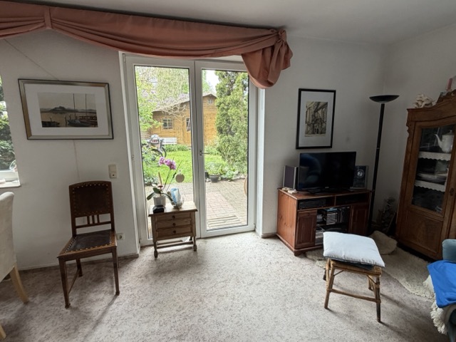 Wohnzimmer Doppelhaush�lfte L�btheen