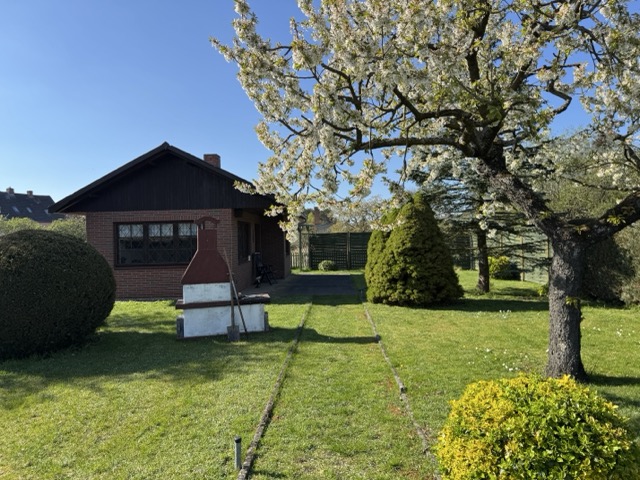 Kleingarten Grabow Freizeitgrundst�ck Gartenhaus in Grabow � Hohe Substanz & viel Platz