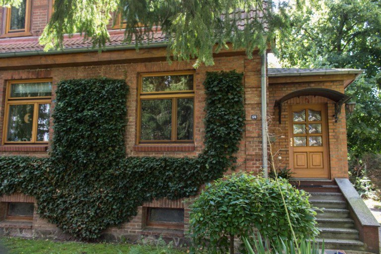 Hausansicht Hagenow Zweifamilienhaus Vermietetes Zweifamilienhaus