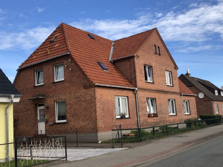 Hausansicht Ludwigslust Mehrfamilienhaus MFH in Techentin