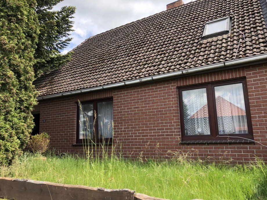 Hausansicht Doppelhaush�lfte Spornitz