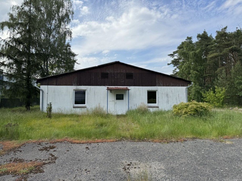 Buba Halle / Lager / Produktion Ludwigslust