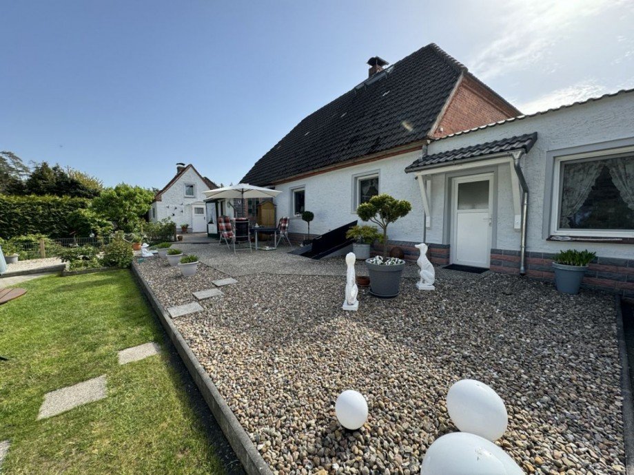 Hausansicht + Ferienhaus Einfamilienhaus Vielank