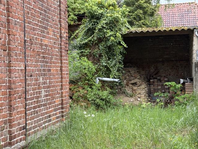 Auffahrt Mehrfamilienhaus Hagenow