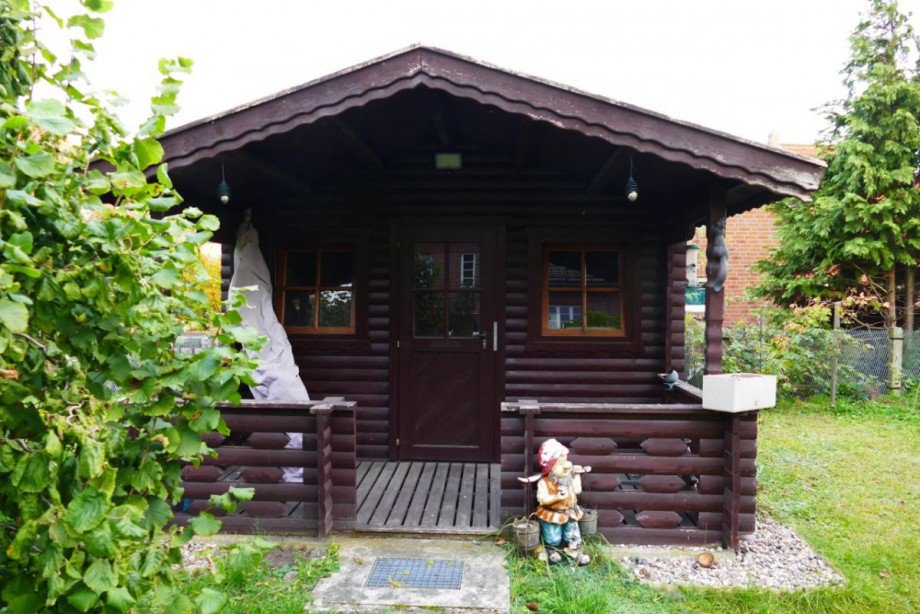 Gro� (Gartenhaus) Zweifamilienhaus Grabow