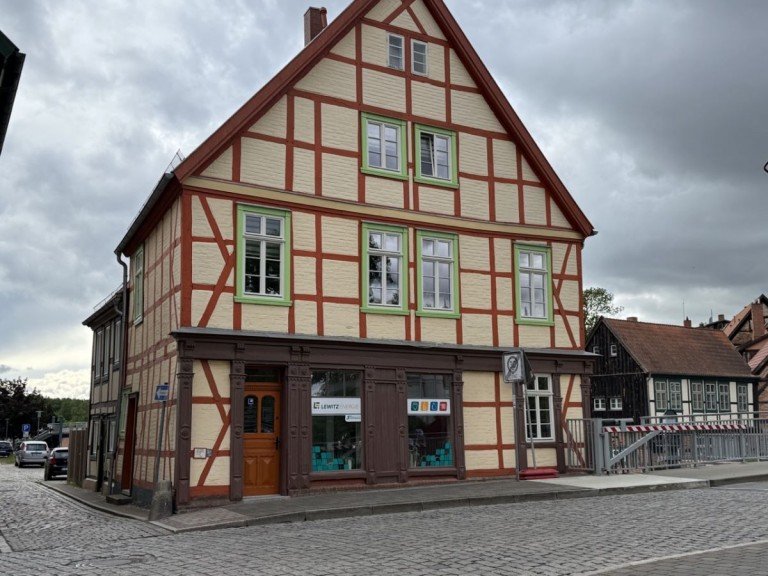 Hausansicht Grabow Haus Wohn- und Gesch�ftshaus in Grabow