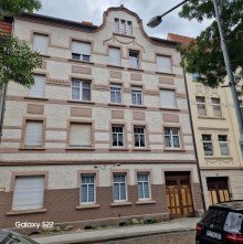 Hausansicht 8 WE - Gro�z�giges, Mehrfamilienhaus zzgl. Garagen in Wittenberge zu verkaufen