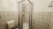 Badezimmer Wohnung EG Charmantes Zweifamilienhaus in Grabow.