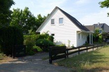 Hausansicht Einfamilienhaus in sch�ner Laage