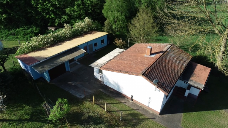 Grundst�ck Grabow Einfamilienhaus Kleines Wohnhaus in idyllischer Lage
