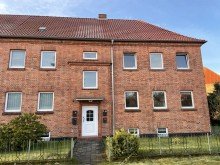 Hausansicht 3-Zimmer Erdgeschosswohnung in Grabow auf 59 m
