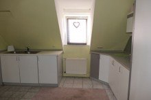 KuDachgeschoss Wohnhaus mit Einliegerwohnung & Terrasse in Ludwigslust