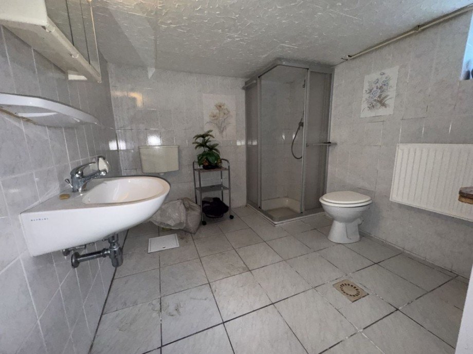 Bad im Keller Haus Grabow