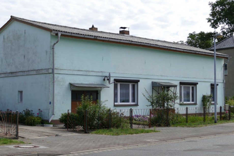 Hausansicht Haus Karst�dt